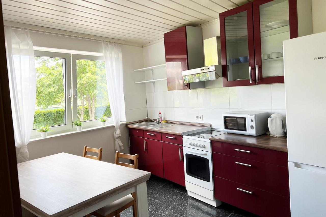Cozy Worker Apartments Нідеркассель Екстер'єр фото