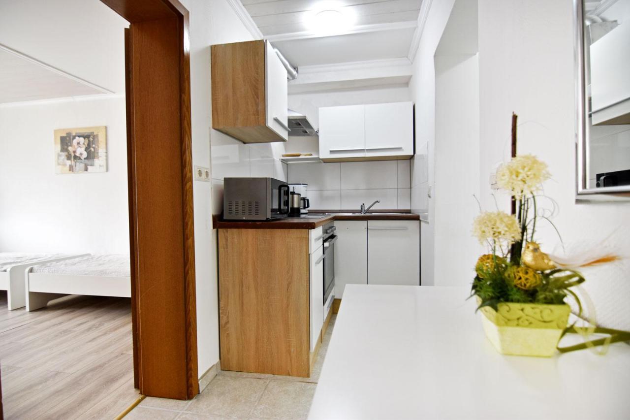 Cozy Worker Apartments Нідеркассель Екстер'єр фото