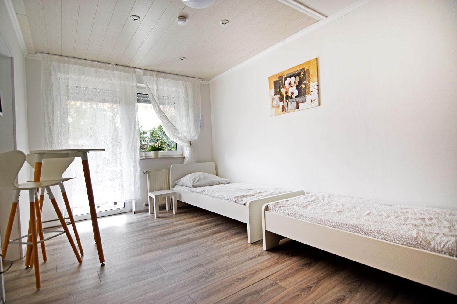 Cozy Worker Apartments Нідеркассель Екстер'єр фото